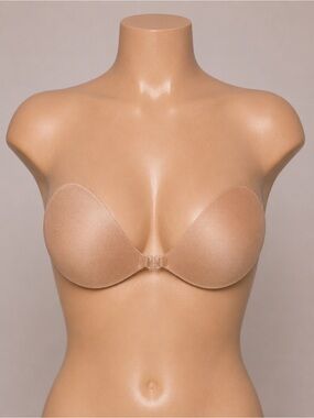 NuBra Fashion Form Strapless Backless Adhesive Silicone Front Closure Bra